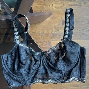 Dream Angels Push Up Black w/sequins